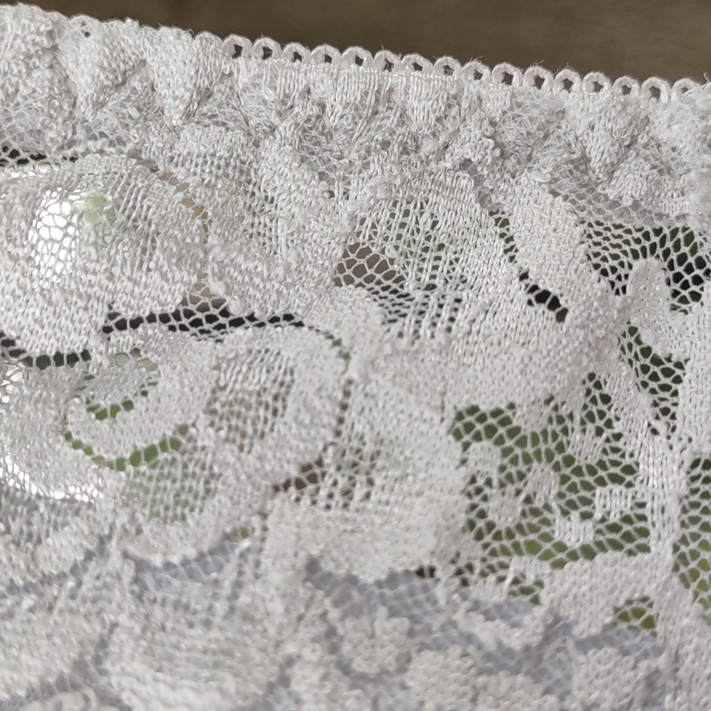 Bra - Picture 3 of 4